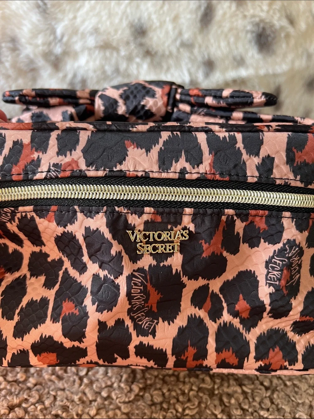 Victoria's Secret Black & Dusty Rose Leopard Print Cosmetic Case